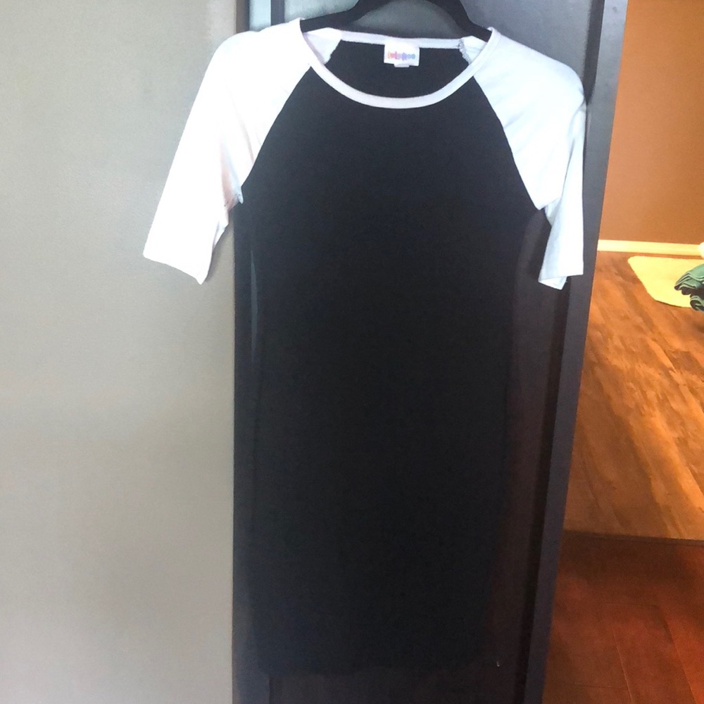Lularoe Julia Black and White